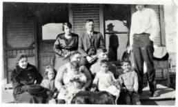 Mattie Belle Cloud Chouteau, Charles Chouteau, and their family